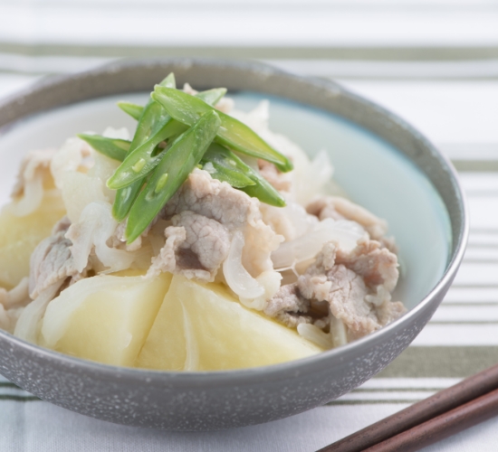 素材の味が引き立つ肉じゃが