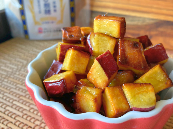 材料3つでカリカリ！簡単ワンパン大学芋